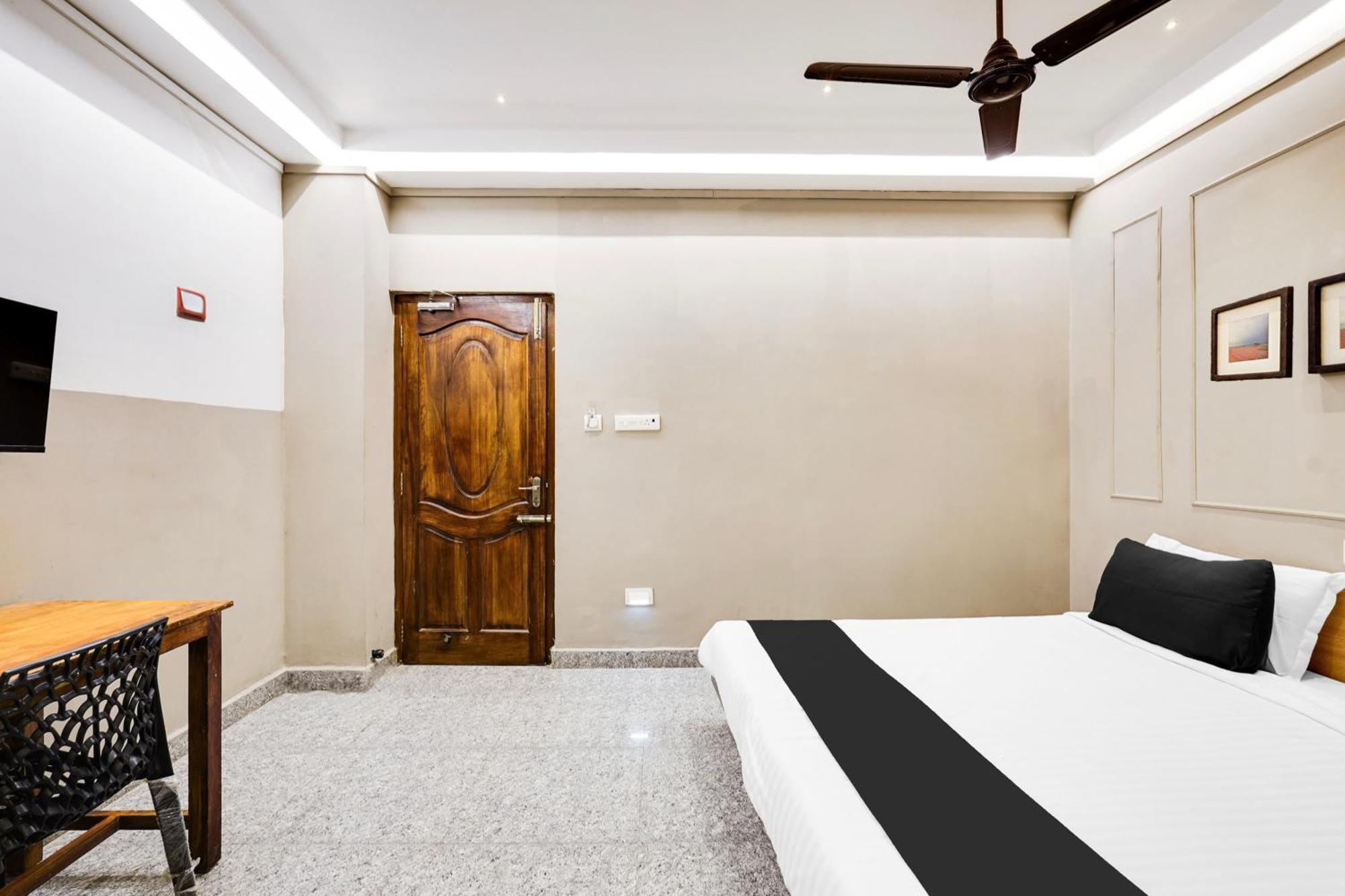 Super Hotel O White Town Formerly Seascape Residency Pondicherry Esterno foto